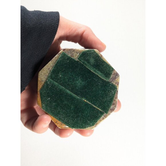Vintage marble inlaid trinket box, octagonal alabaster green brown stone box, - Picture 8 of 8